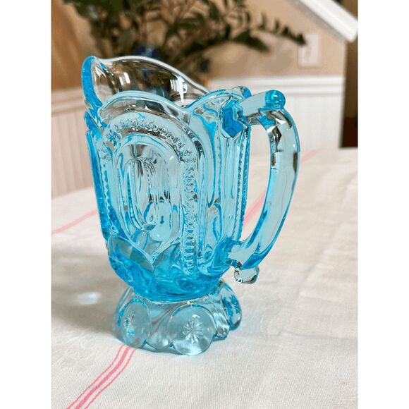 Vintage L.E. Smith Glass Blue Crystal Glass Moon and Stars Creamer Pitcher - Picture 6 of 6